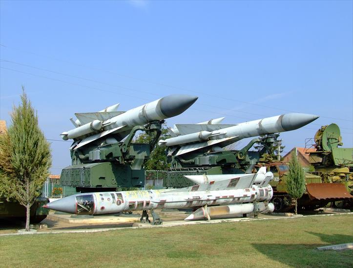 S-200 AngaraVegaDubna SA-5 Gammon missile system - Kecel_Pintr_park.JPG